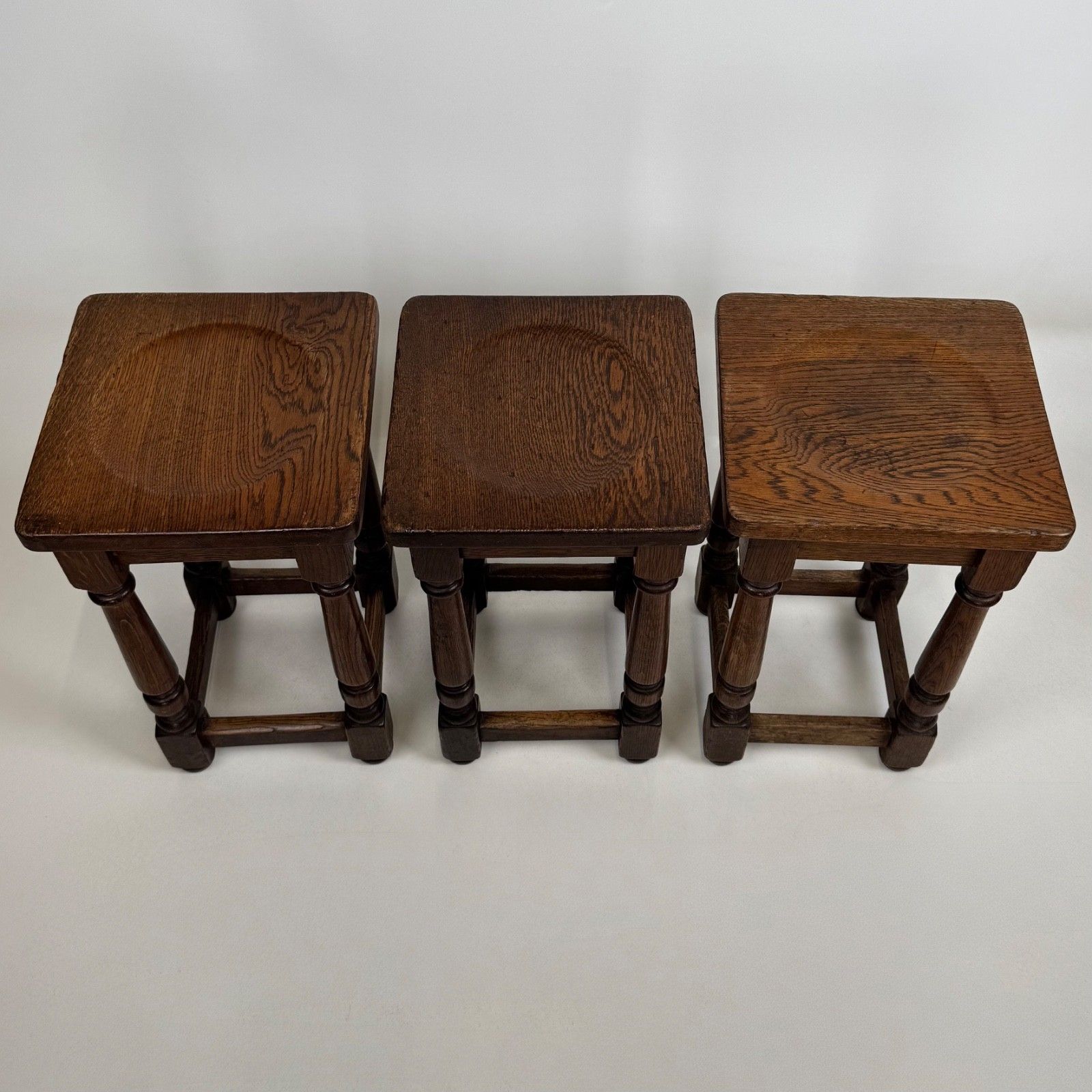 photo for sale Antique 20th Century Edwardian Set Of 3 Oak Stools ( Af 5540 )