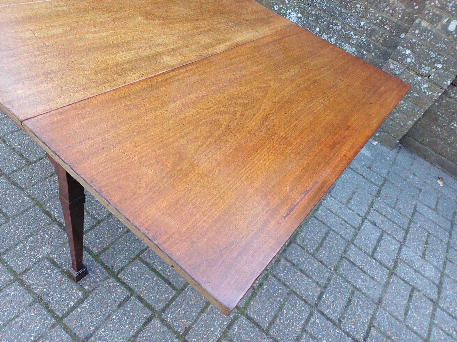 Massive Antique 19th Century Mahogany Gate Leg Dining Table C.1850 Georgian Style Drop Leaf Table Free Hand Delivery photo furniture