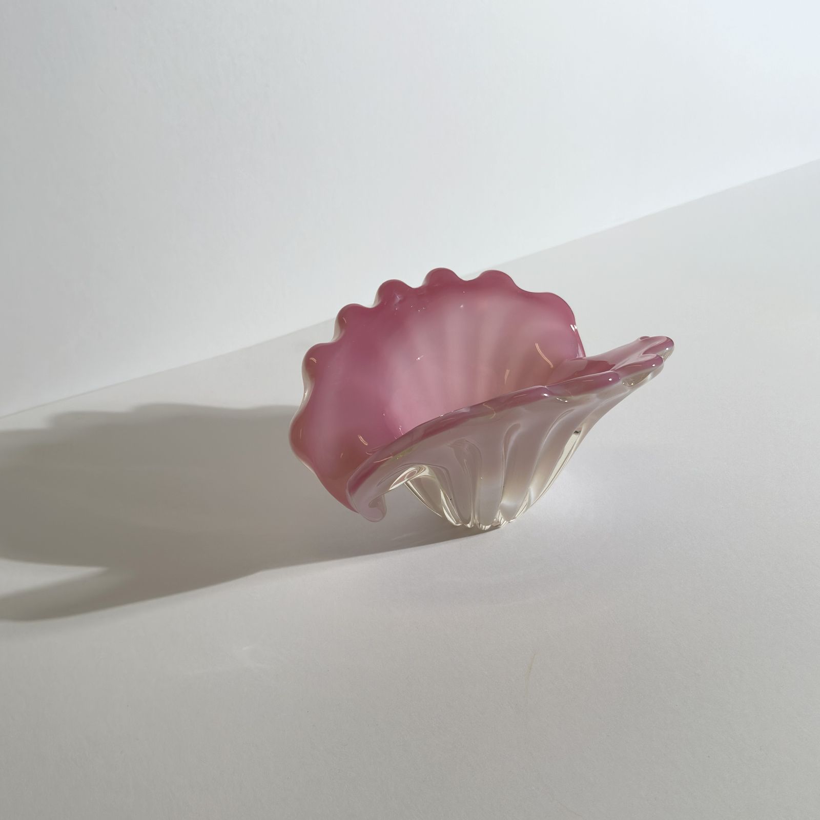 Archimede Seguso Murano Glass Bowl, Pink Alabastro Clam Shell, 1960s photo for sale