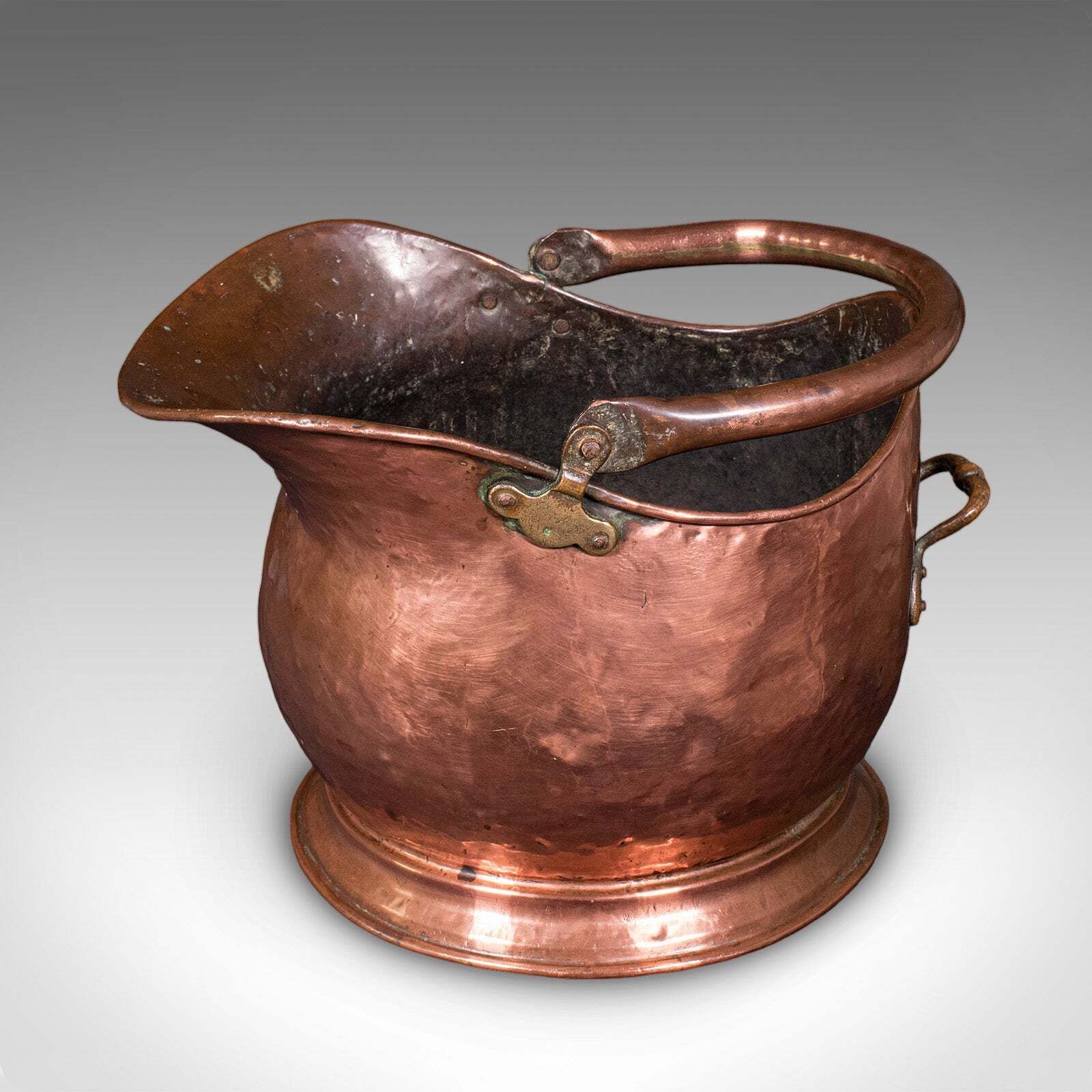 Antique Helmet Coal Scuttle, English, Copper, Fireplace Fuel Keeper, Victorian photo 506.0