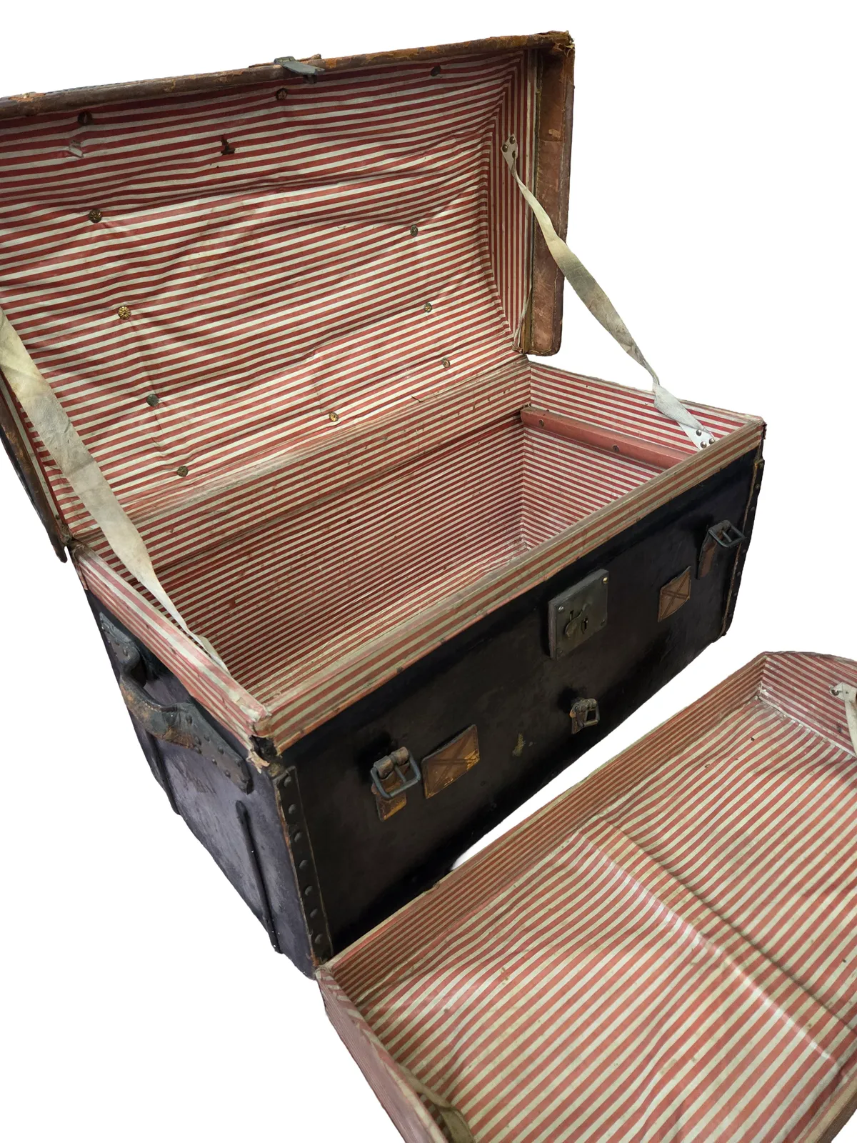 Late Victorian Dome Top Steamer Trunk   Travel Chest photo 225.0