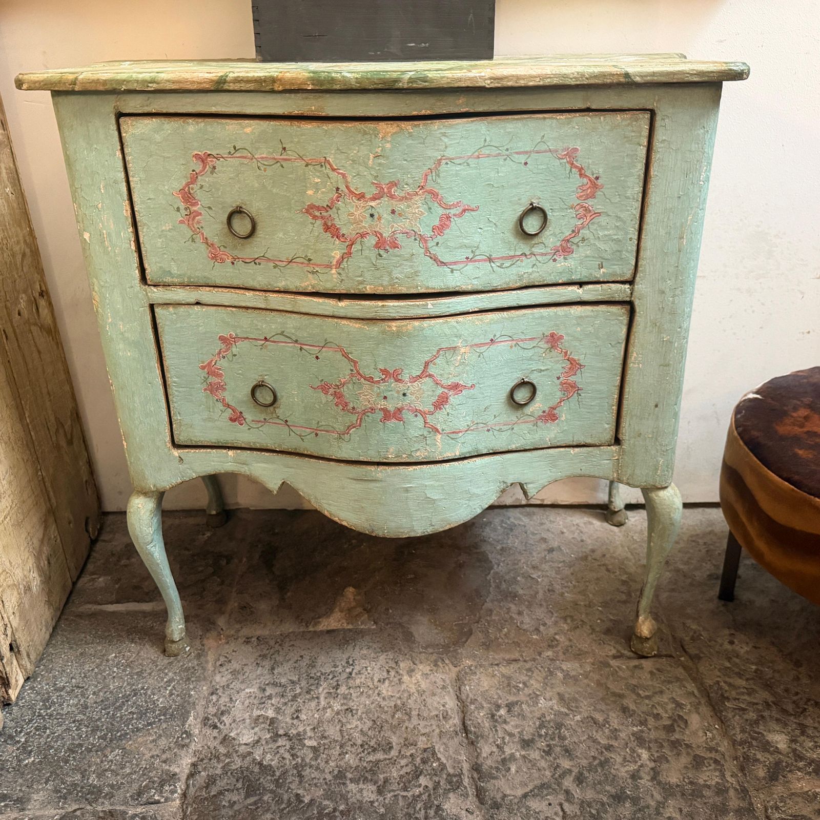 photo buy Late 19th Century Louis XV Style Lacquered Wood Italian Chest Of Drawers
