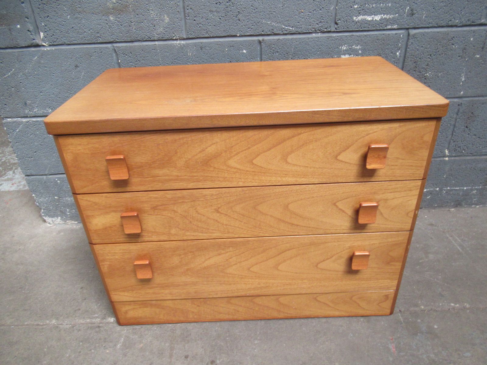 A  Teak    Three Drawer Chest 1970s/ 80 photo furniture