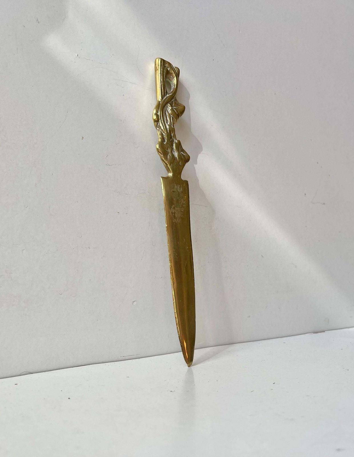 Art Nouveau Letter Opener In Brass   Dessin W. Leaves photo vintage