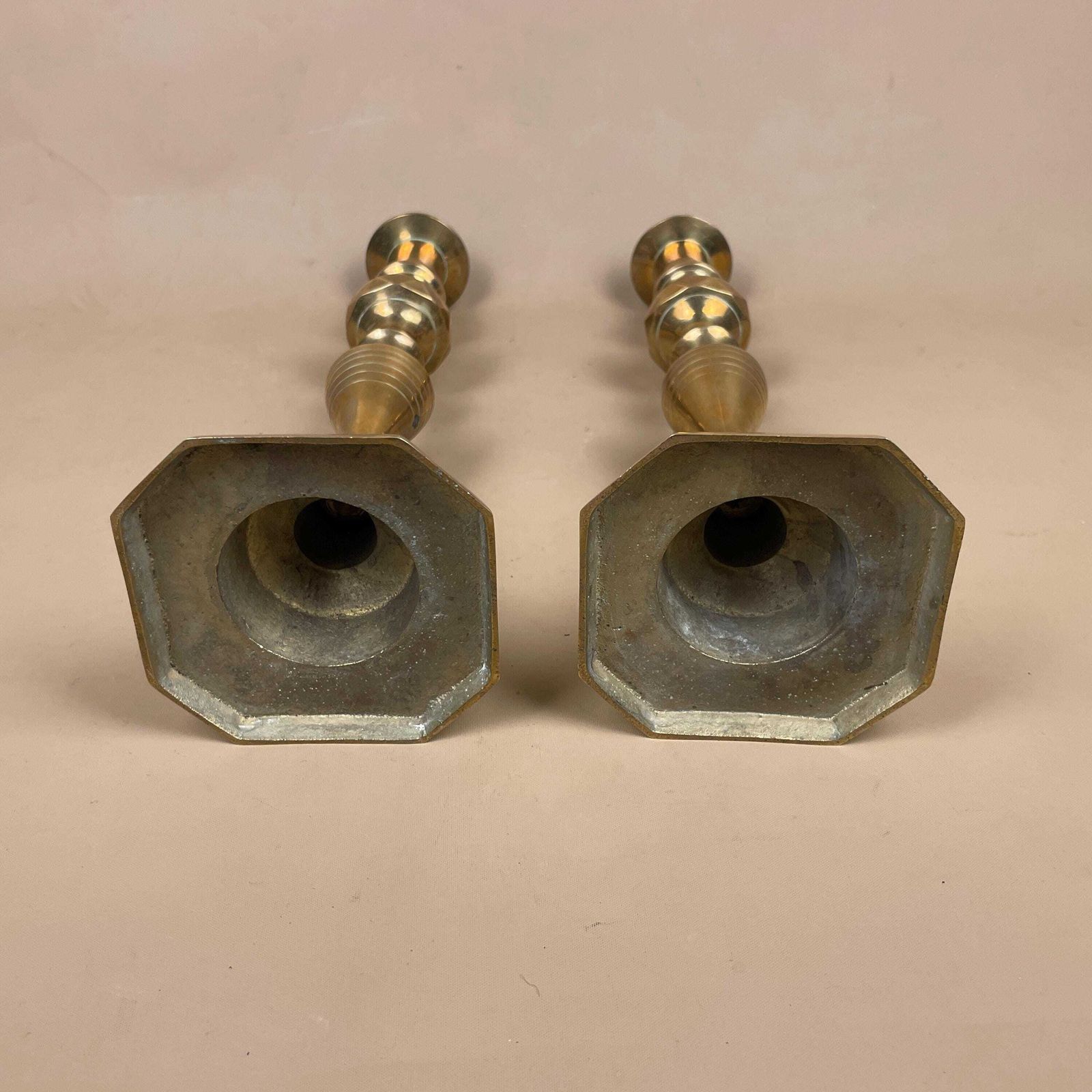 Antique Matching Pair Of Gold Brass Metal Candlestick Candle Stick Holders Vintage Column Taper Dinner Candlesticks Base Pillar Holder photo vintage