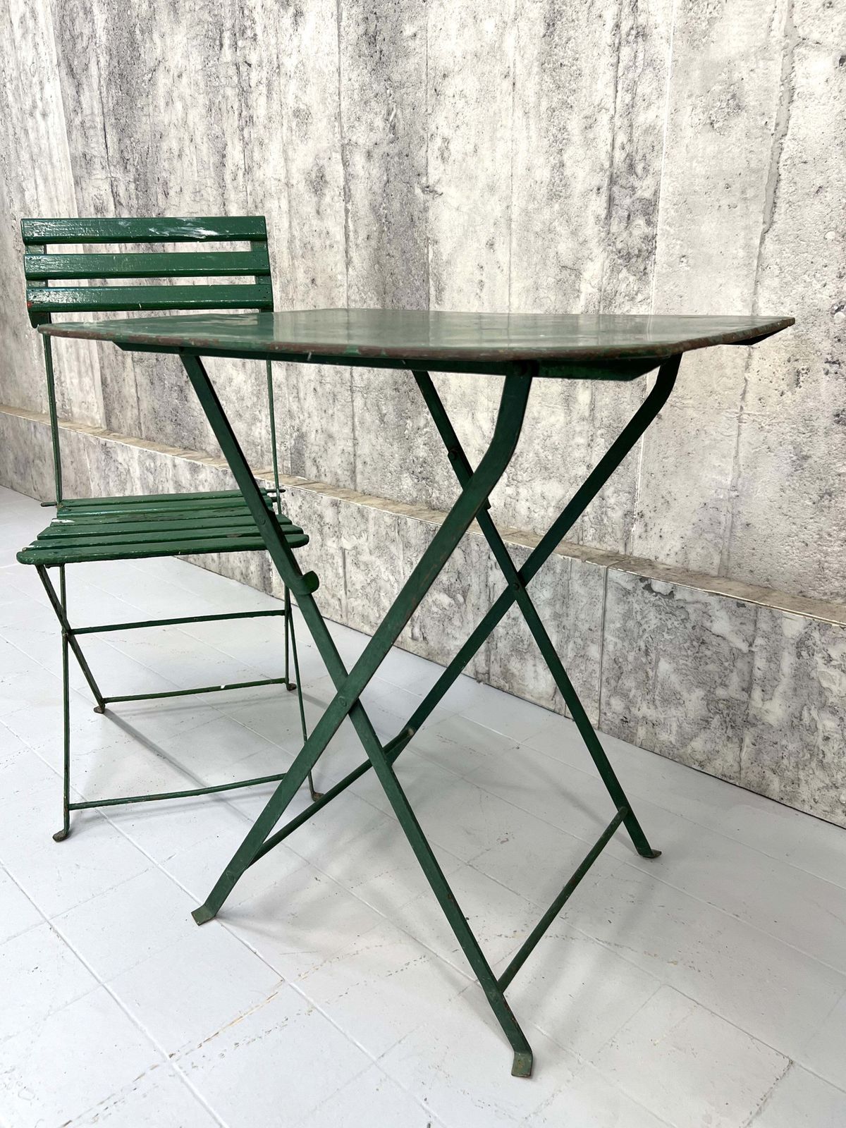 Folding Green Garden Table And Bistro Chair photo Garden Furniture