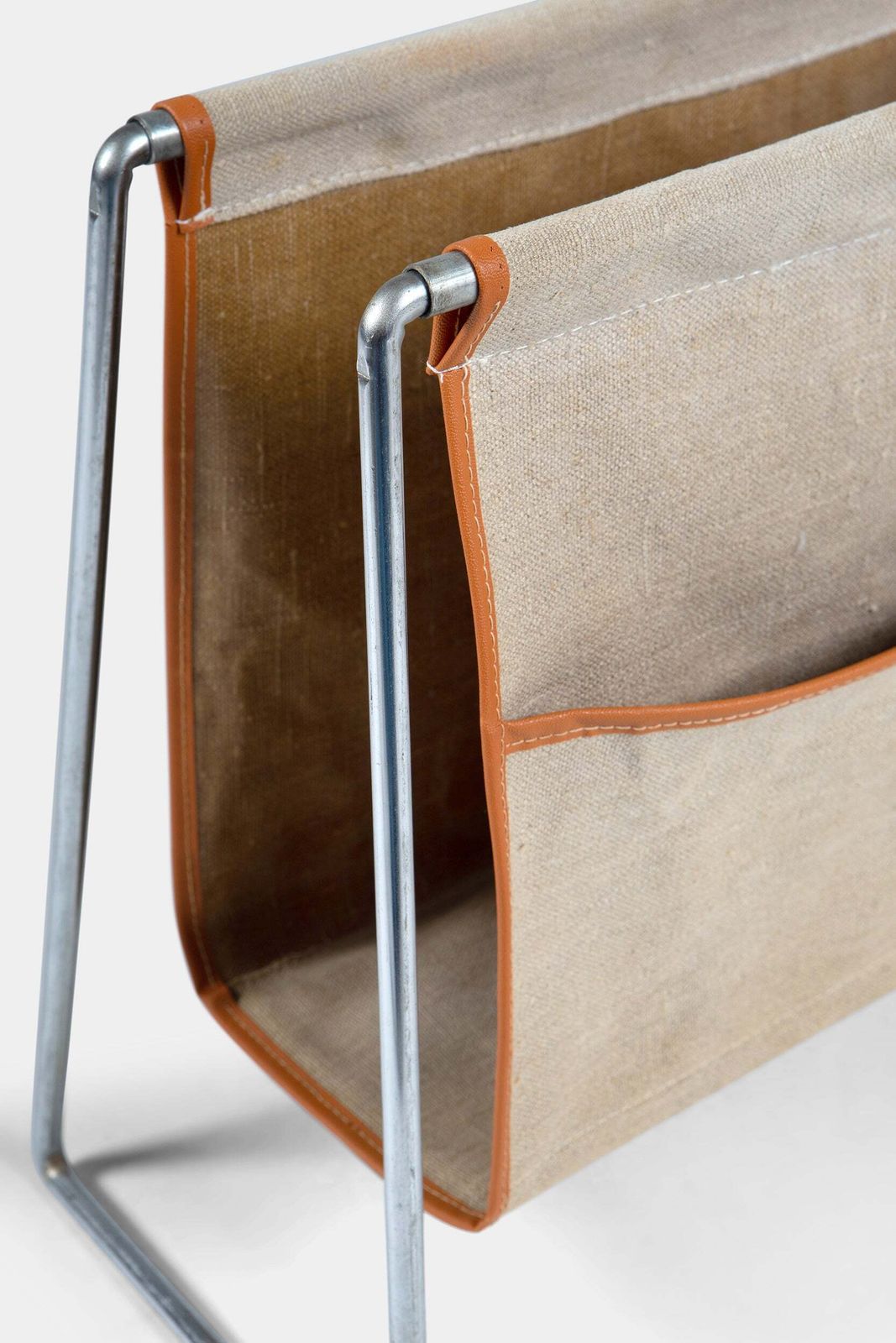 Magazine Rack Verner Panton, Fritz Hansen, Denmark, 70s photo 604.0