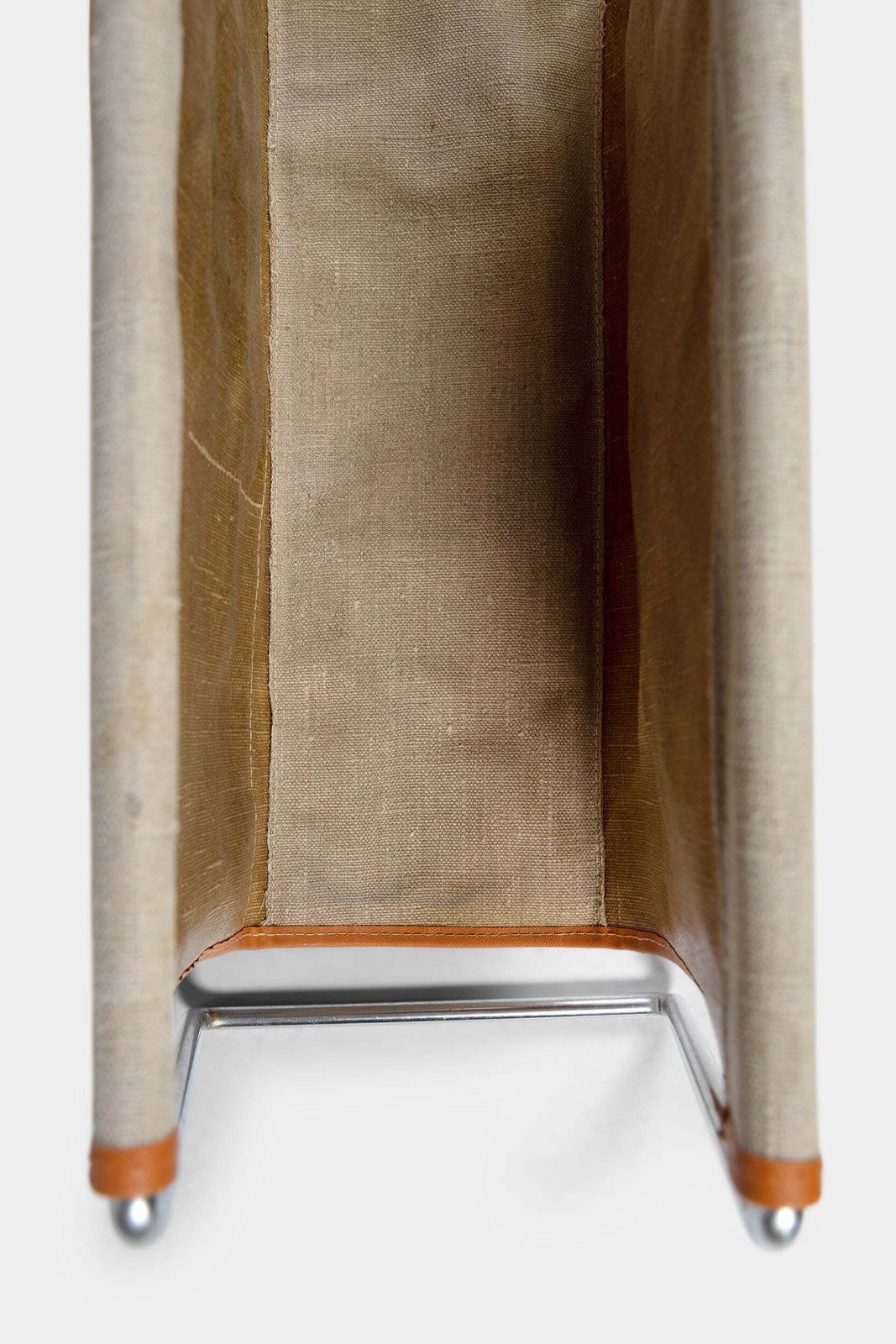 photo furniture Magazine Rack Verner Panton, Fritz Hansen, Denmark, 70s