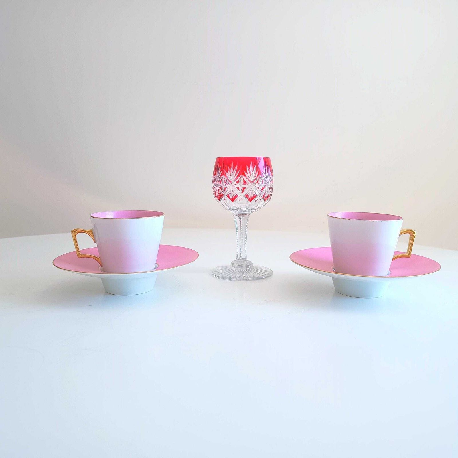 Vintage Trembleuse Tea Cups & Saucers: Rose Pompadour Pink Pair, Square Gilt Handles photo Home Decor