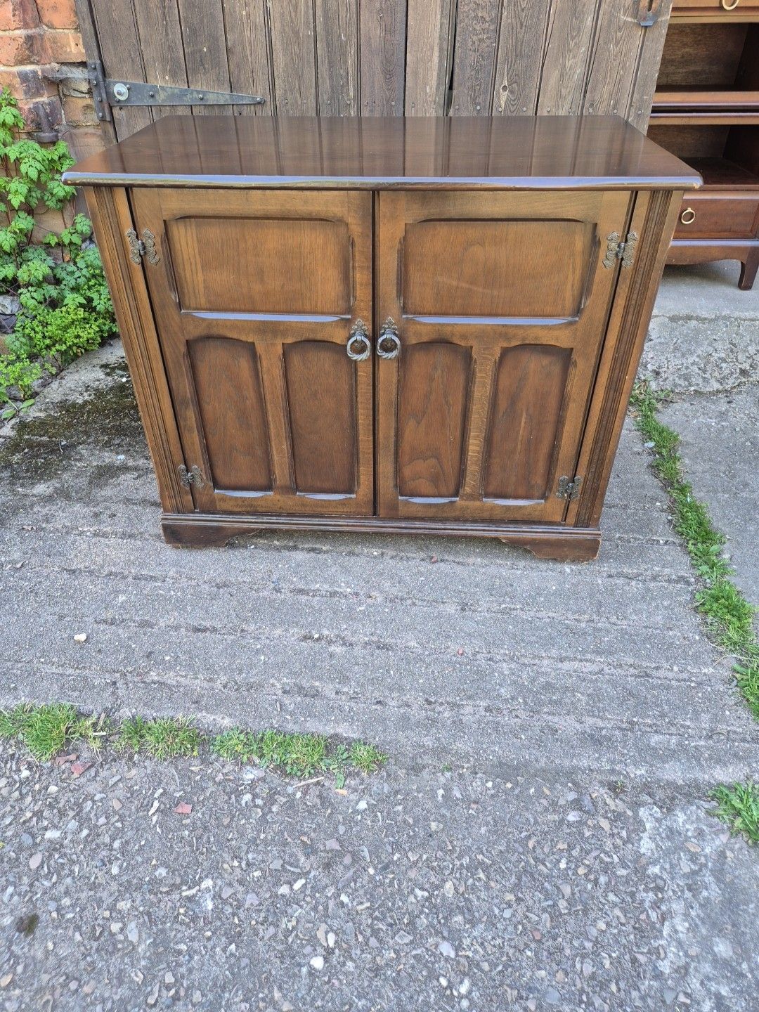 Vintage Oak Stereo Cabinet Lift Up Top & Base Cupboard