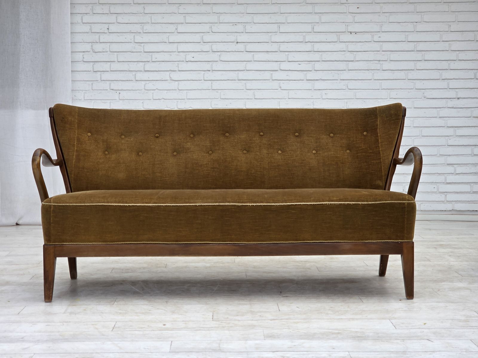 Ca. Jaren 1960, Deens Design Van Alfred Christensen, 2 Zitsbank, Groen Meubelvelours. photo buy