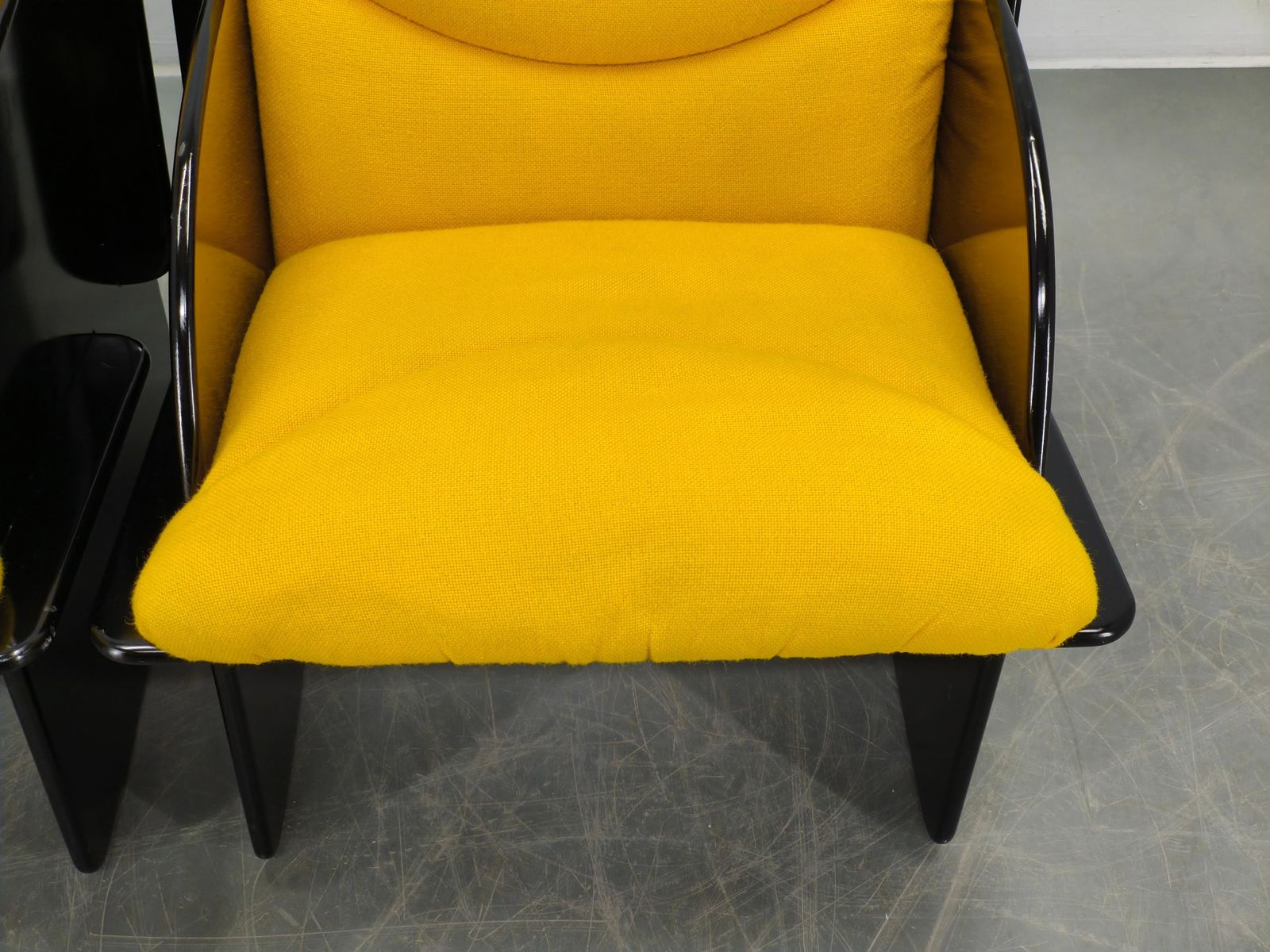 photo furniture Pair Of Italian Space Age Armchairs, Black Lacquer, 1970s