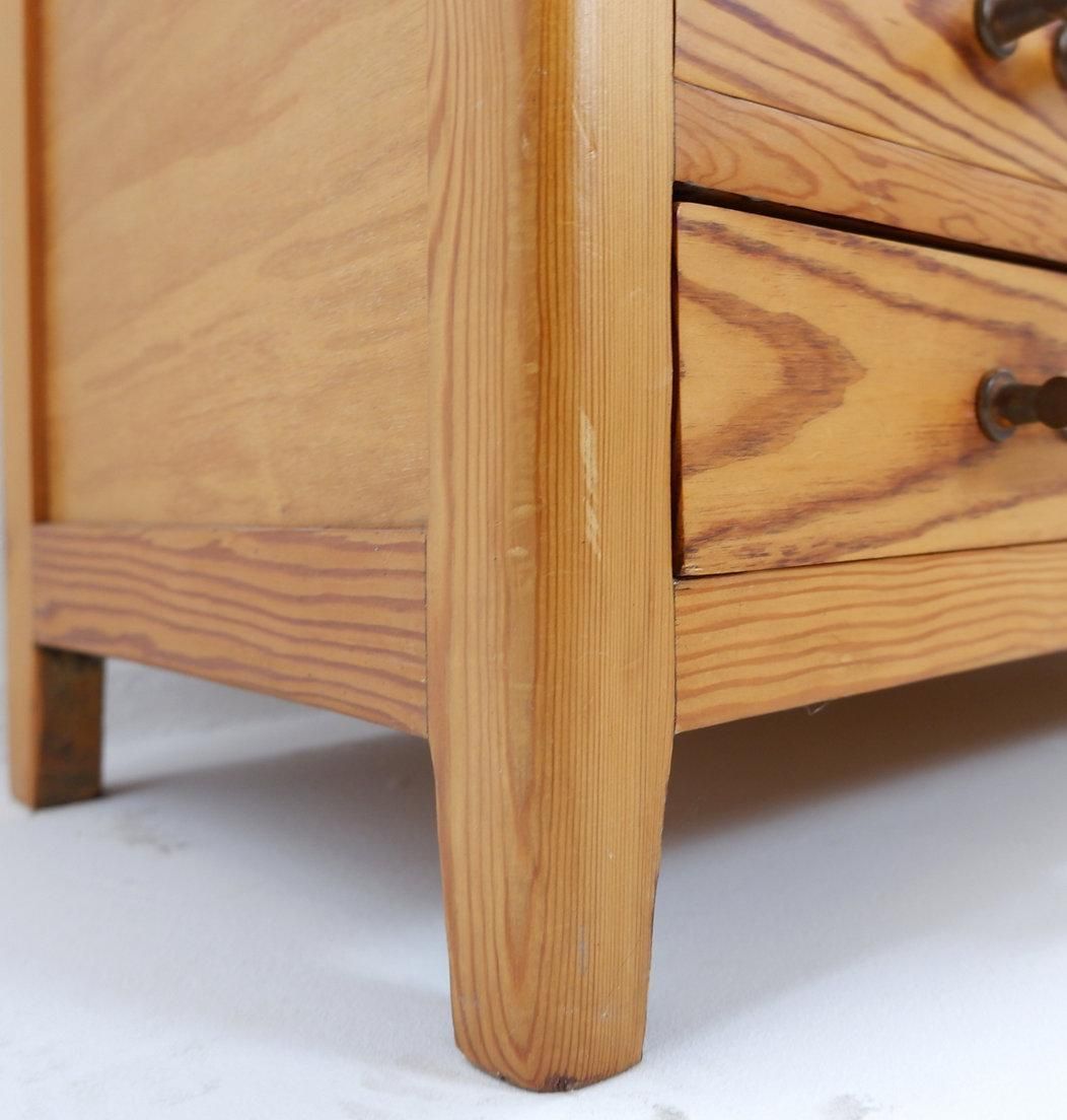 Vintage 5 Drawer Chest Of Drawers With Brass Handles photo buy