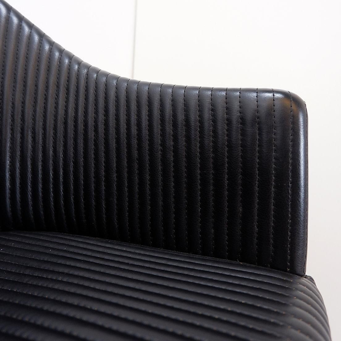 photo for sale Pair Of Artona Armchairs In Black Leather By Afra And Tobia Scarpa For Maxalto