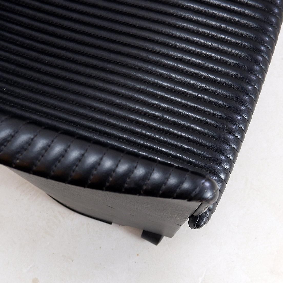Furniture Pair Of Artona Armchairs In Black Leather By Afra And Tobia Scarpa For Maxalto photo