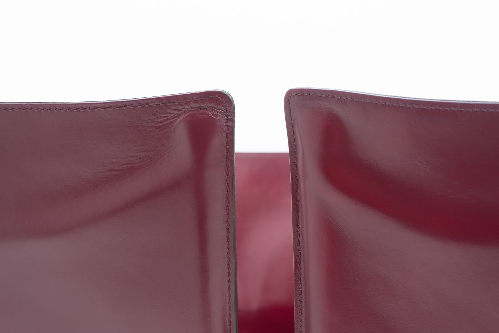 Mario Bellini Cab 412 Sidechairs For Cassina, Bordeaux Red, Set Of 8 photo vinterior