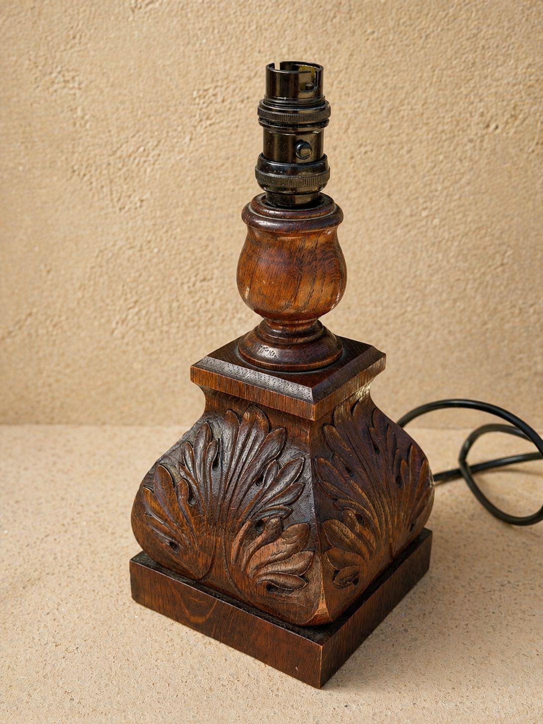 Carved Oak Table Lamp Base With Stylised Leaf Motif – Arts & Crafts Influence. photo vinterior