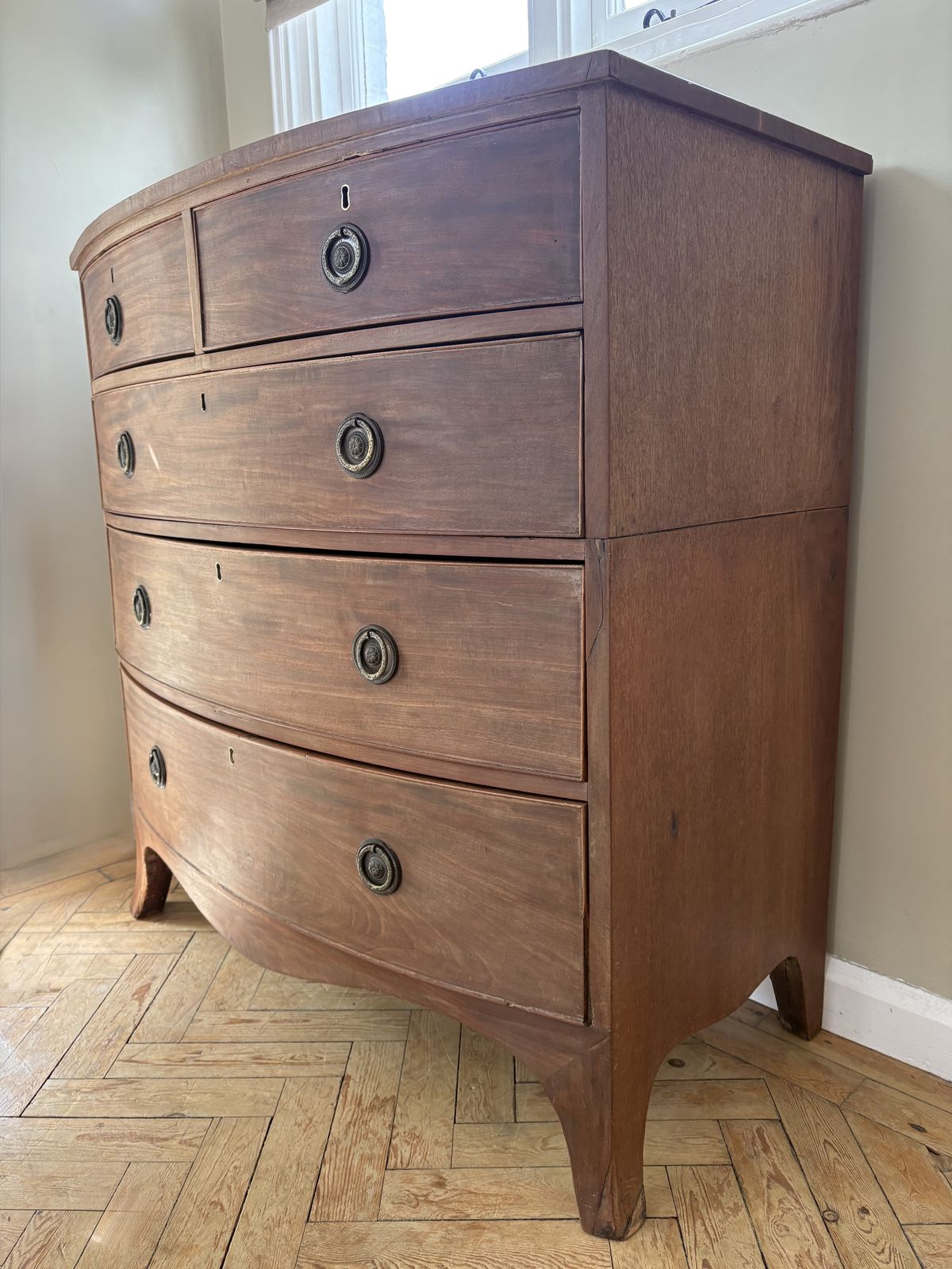 Antique Mahogany Bow Fronted Chest Of Drawers ( Separated Into Two Parts ) photo vinterior