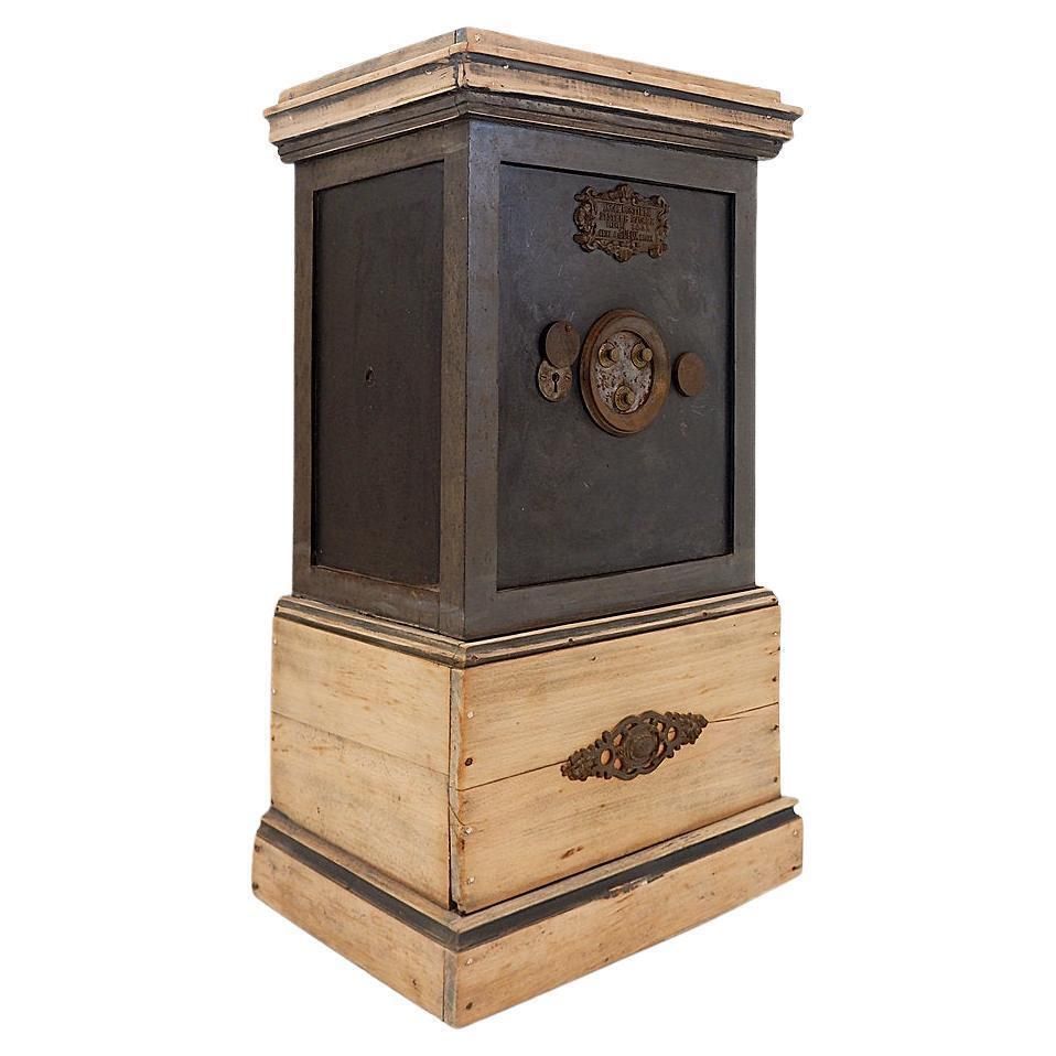 Antique Safe, Incombustible Bauche Early 20th Century