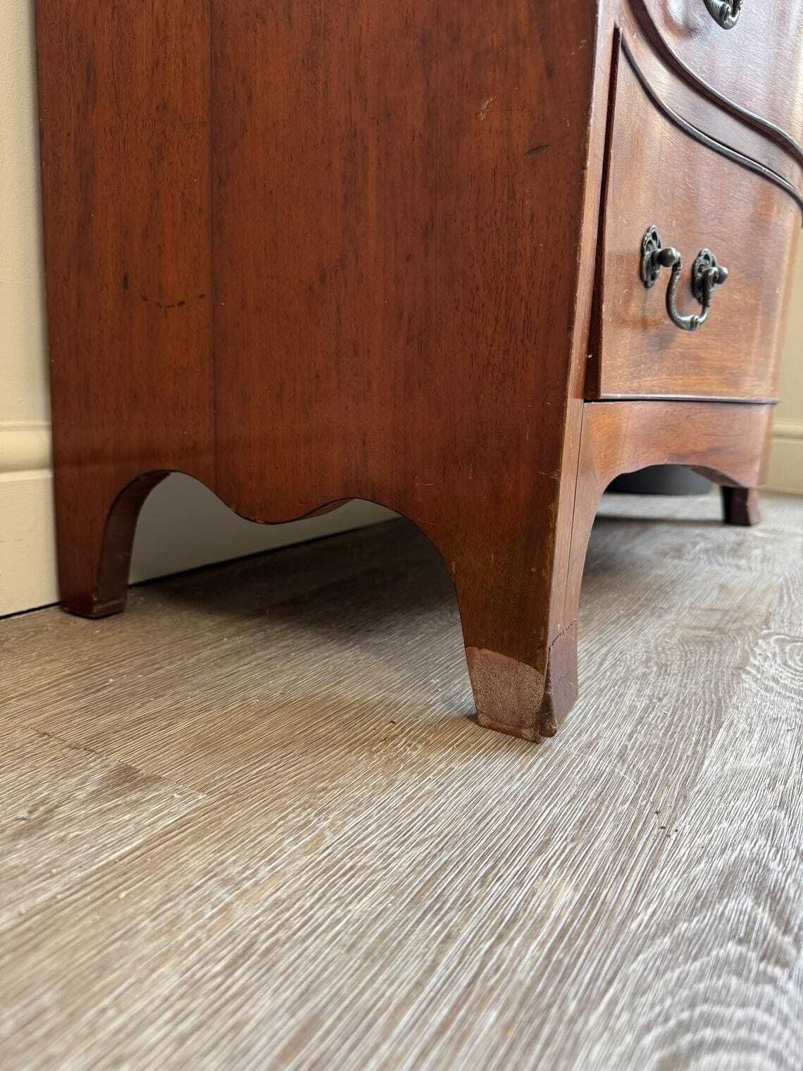 Vintage Small Bow Front Wood Chest Of Drawers Original Hardware Small photo 395.0