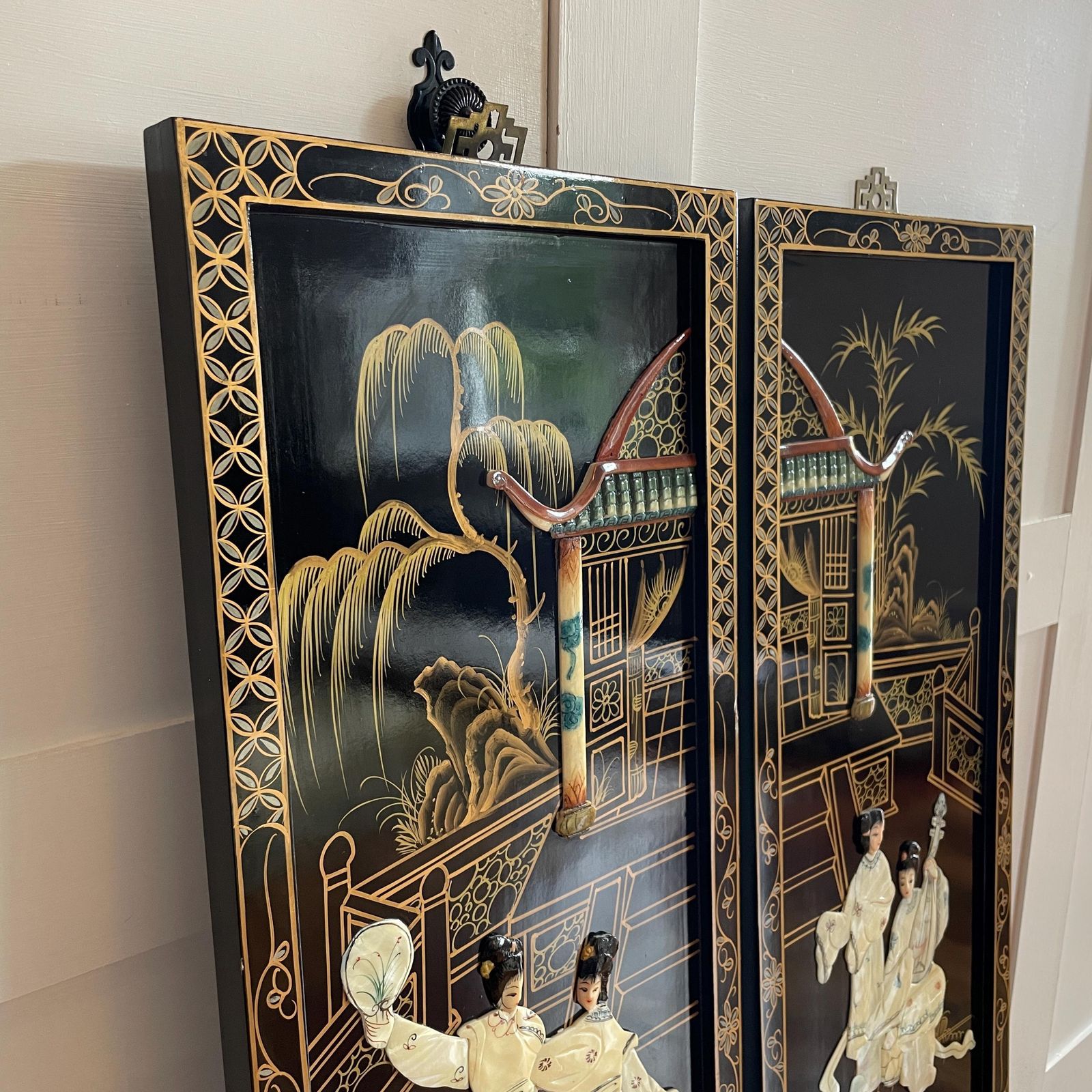 Japanese Soapstone Wall Panels Figures Black Lacquer Pair Oriental Screens Pictures Decorative Asian Wall Hanging photo vintage