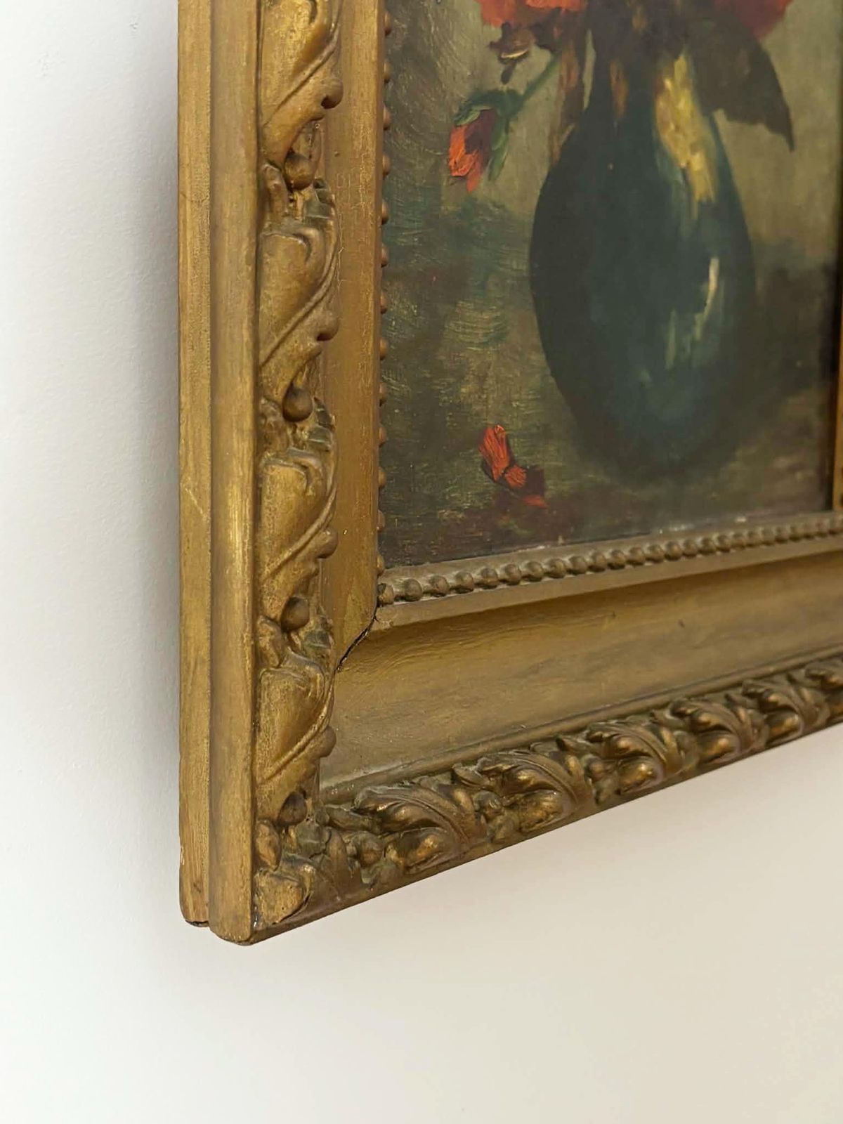 Antique Floral Oil Painting, Red Poppies In Vase With Golden Frame, Moody Antique Wall Art photo vinterior