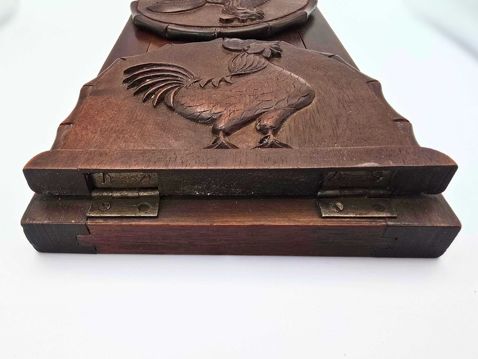 photo vinterior Antique Expanding Dark Wood Book Slide Roosters And Bamboo Detail