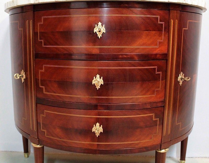 Louis XV Chest Of Drawers In Mahogany 20th photo for sale