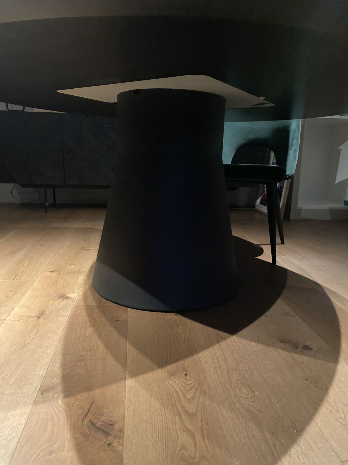 photo furniture Round Dining Conference Lounge Table By Andreu World Made In Spain Rrp £3500