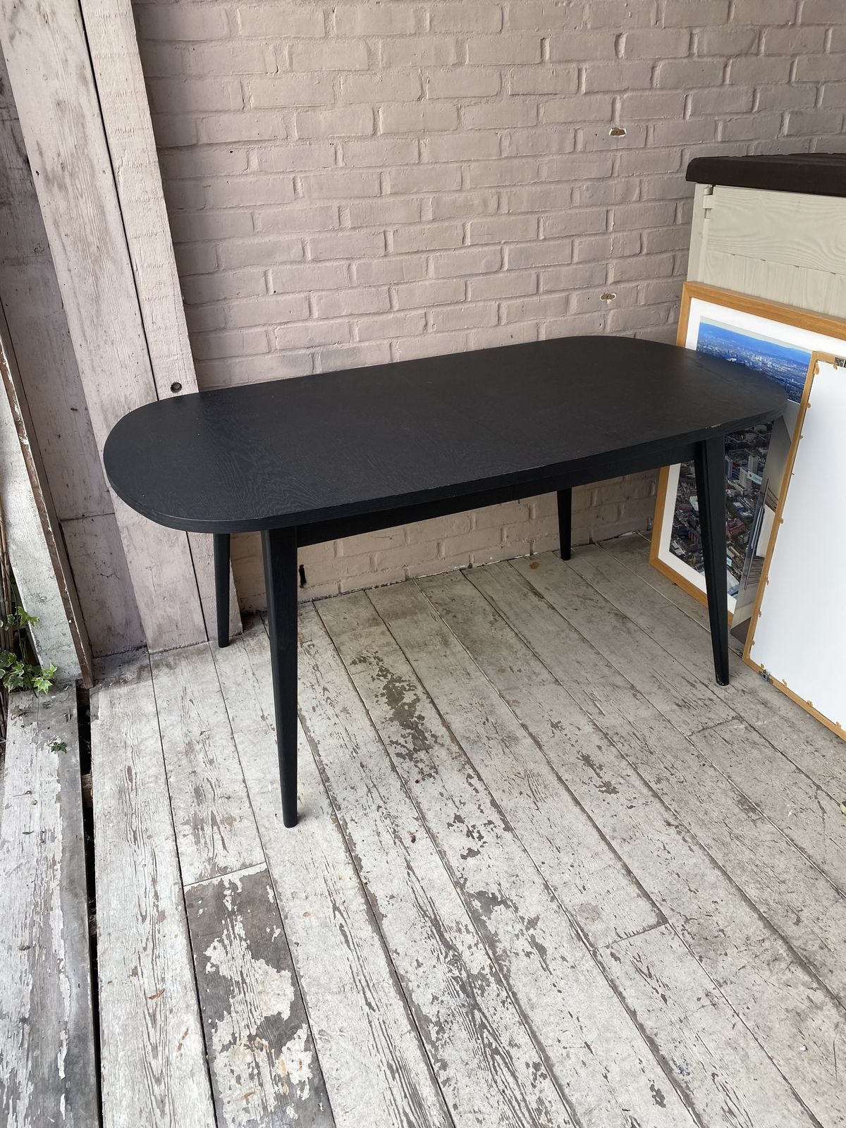 Modern Black Ash Extendable Dining Table Seats 6 8 Sleek Oval Design Rpp £550 photo furniture