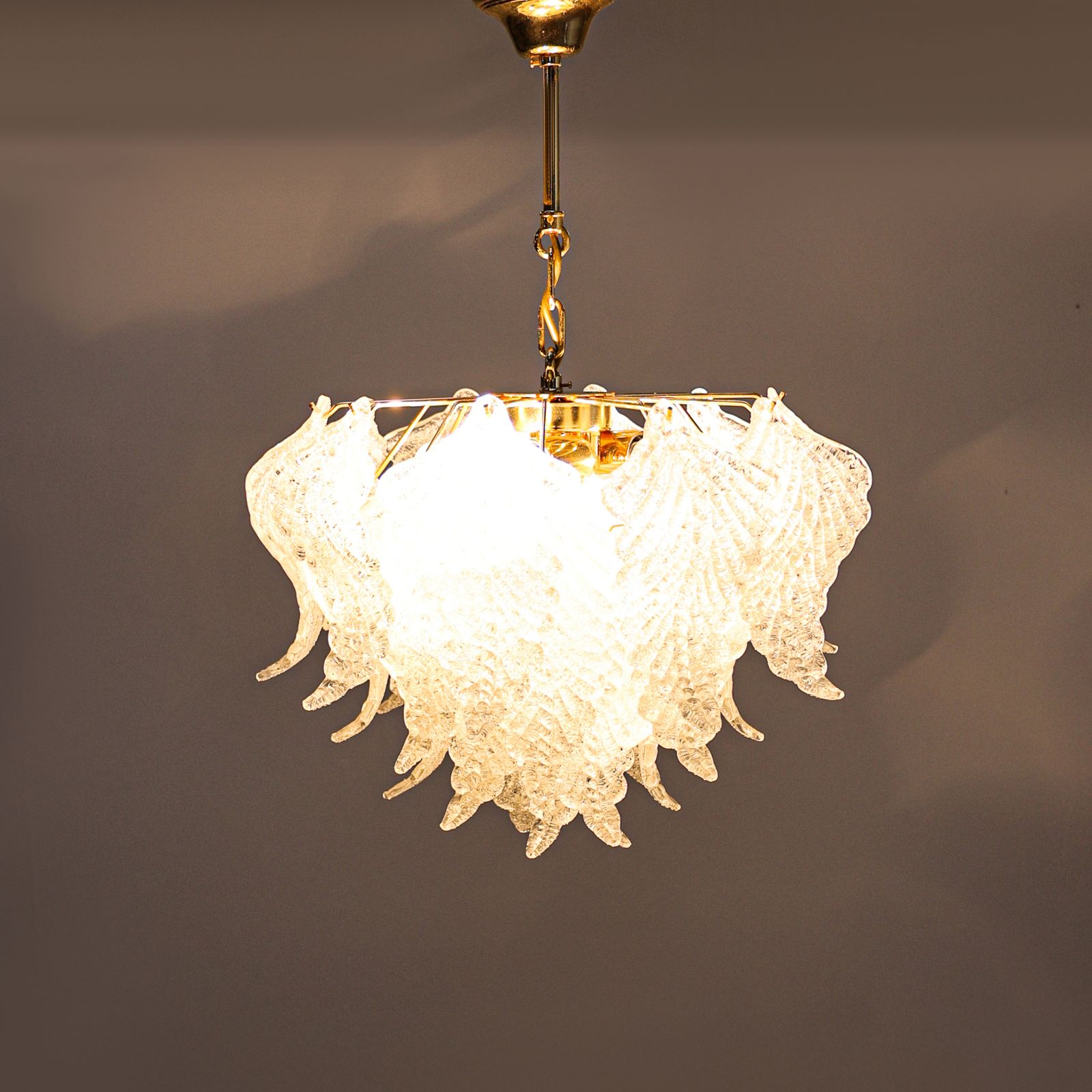 AV Mazzega hanglamp, jaren 1970. photo furniture