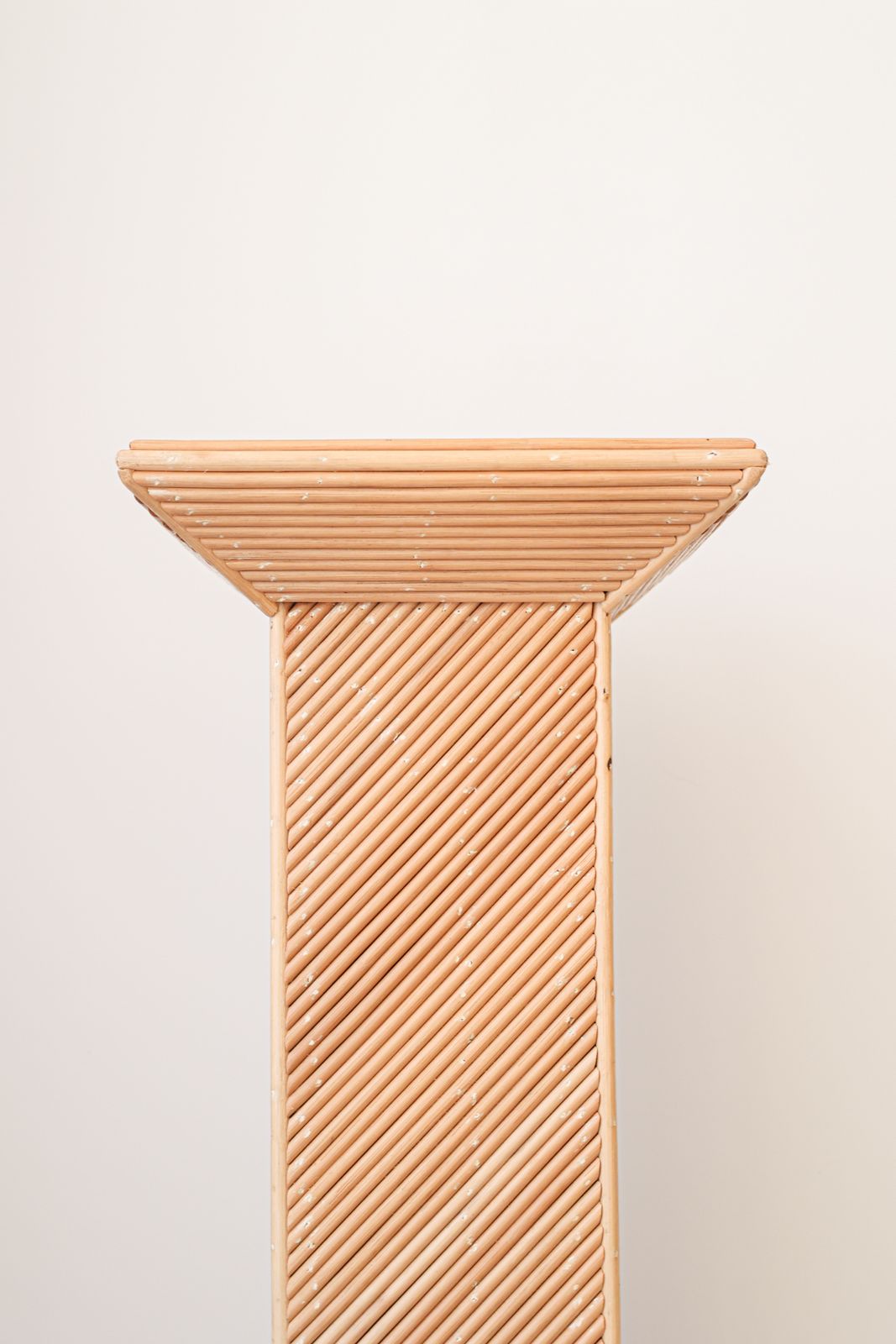 Vintage Rotan Voetstuk, Ca. Jaren 1980. photo Woonaccessoires