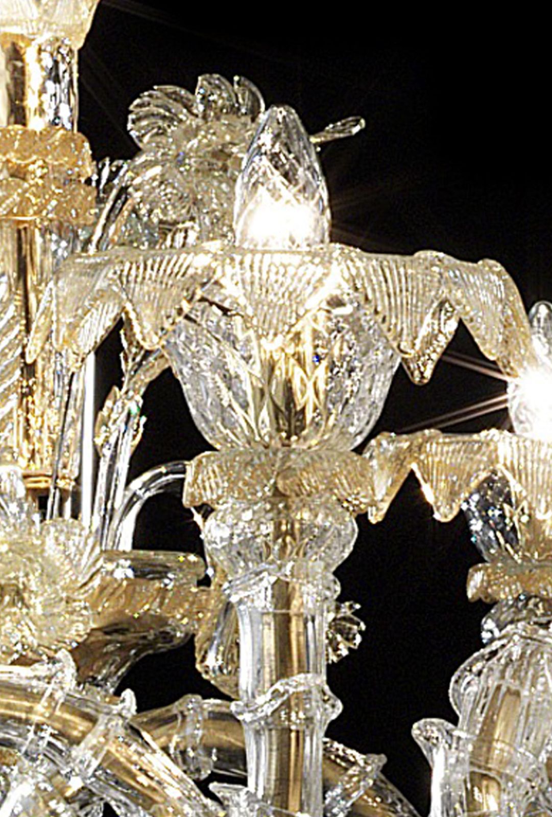 Imperial Venetian "Cà Rezzonico" Gold Murano Glass Luxury Chandlier photo vinterior