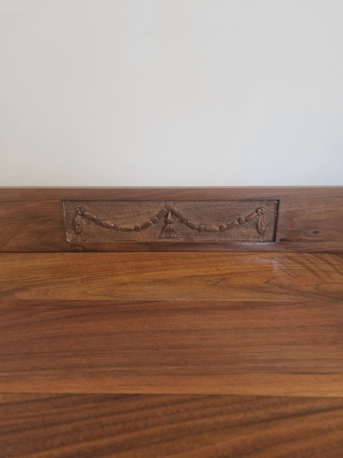 photo furniture Vintage Solid Walnut Chest Of Drawers – 4 Drawers, Restored With Black Handles