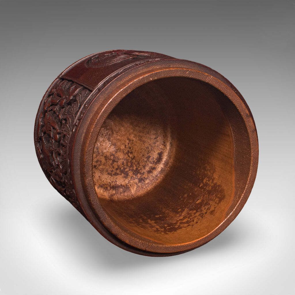 Antique Handmade Spice Pot, Oriental, Carved Bamboo, Treen, Kitchen, Art Deco Antique Handmade Spice Pot, Oriental, Carved Bamboo, Treen, Kitchen, Ar photo vintage