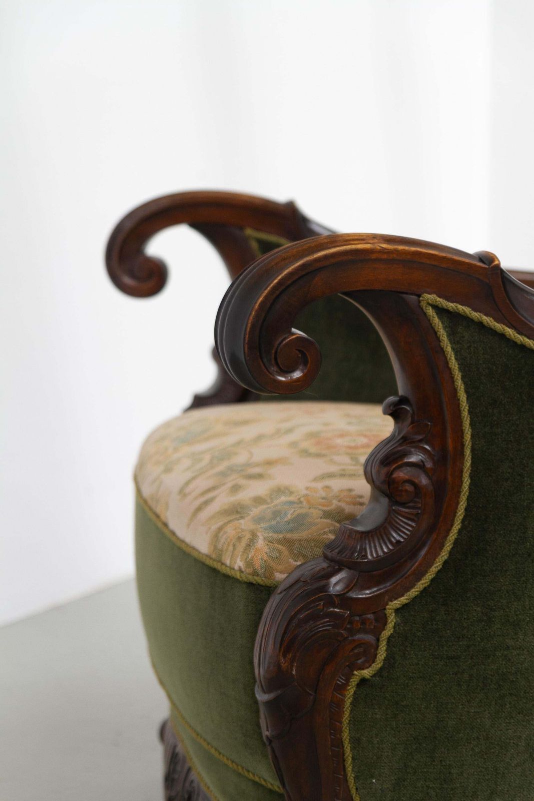 photo vintage Danish Carved Lounge Chair In Green Velvet, 1920s.