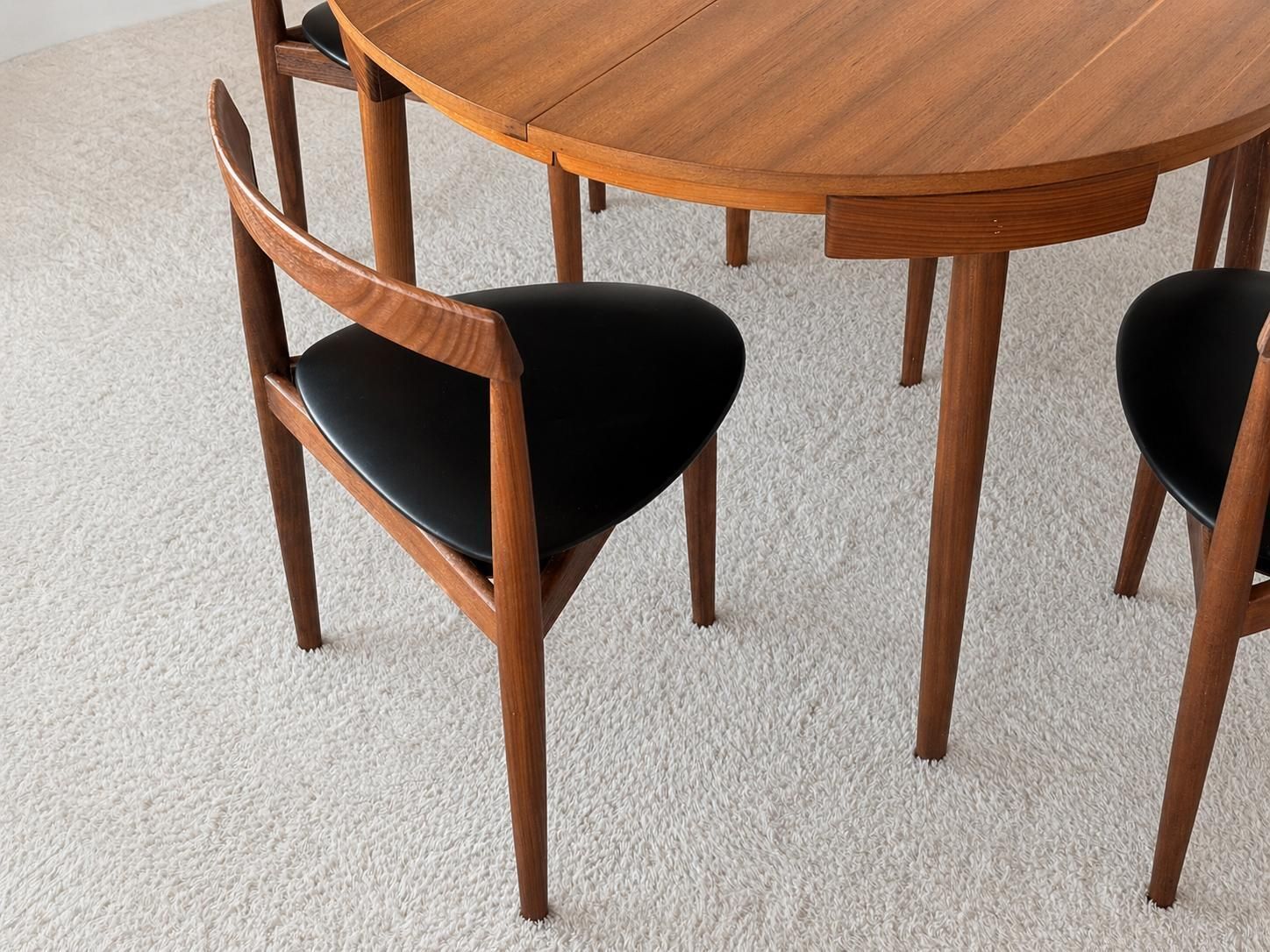 5872.0 Roundette Teak Extendable Dining Set By Hans Olsen For Frem Røjle, Denmark 1960s photo