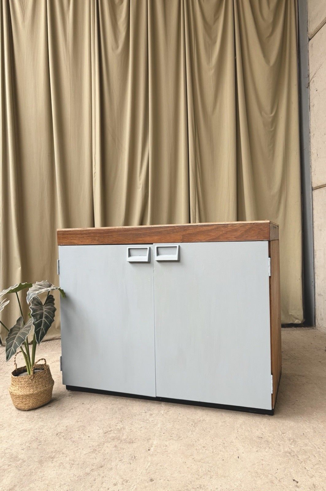 Vtg Mid Century Esa Esavian School Media Cabinet Sideboard Retro R1166