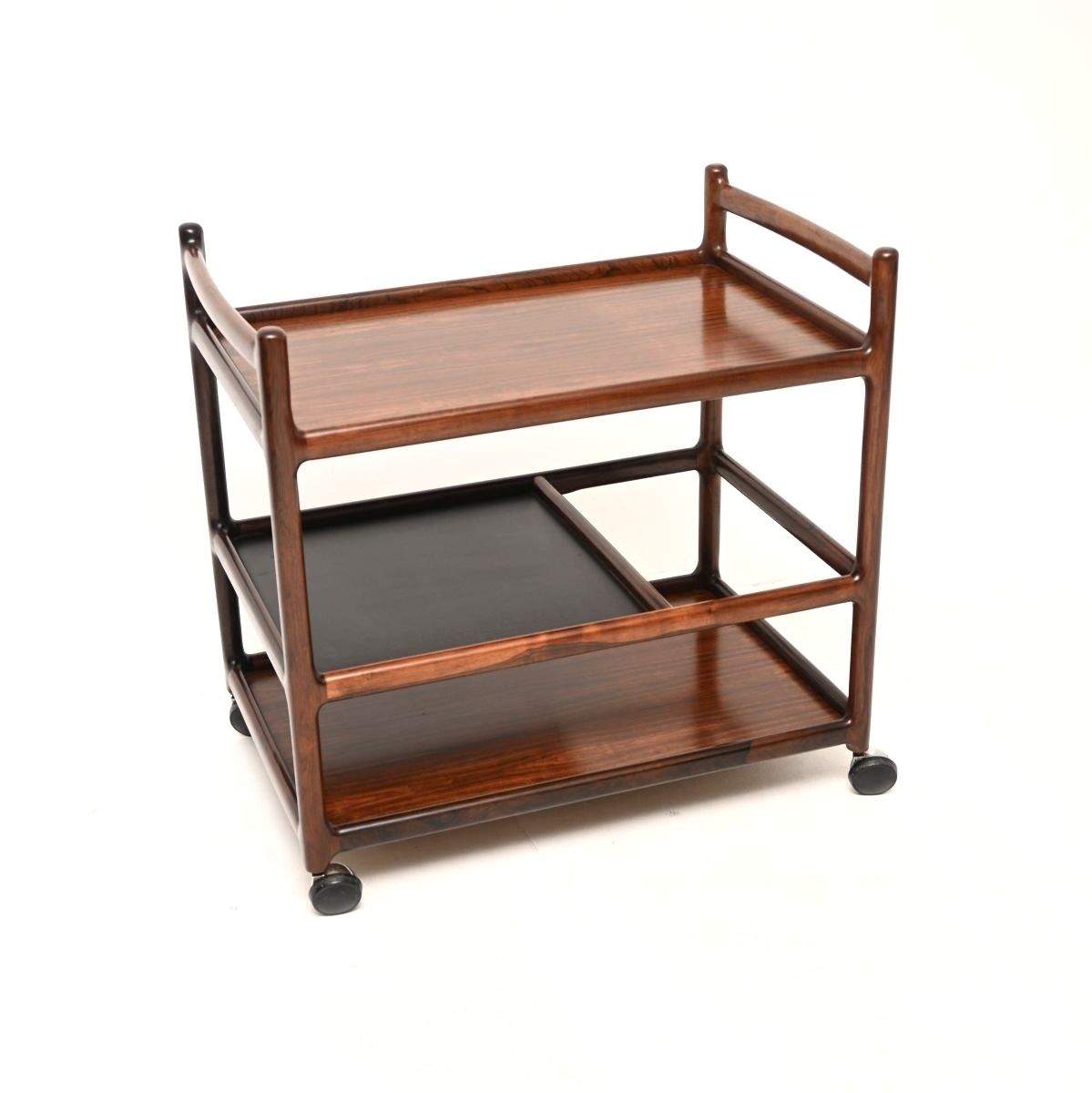 photo furniture Vintage Danish Rosewood Drinks Trolley By Henning Korch For Silkeborg