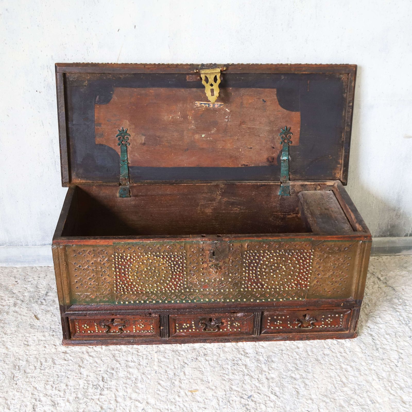 photo furniture Antique Zanzibar Chest With Brass Studwork, Drawers & Candle Box – 19th Century Teak