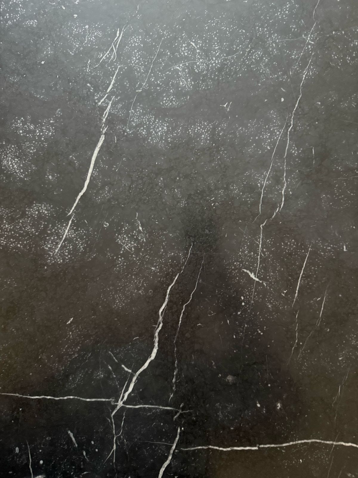 Knoll Saarinen Dining Table   Round Marble   Satin Nero Marquina Black Marble / Black Base / Medium : 107cm photo furniture