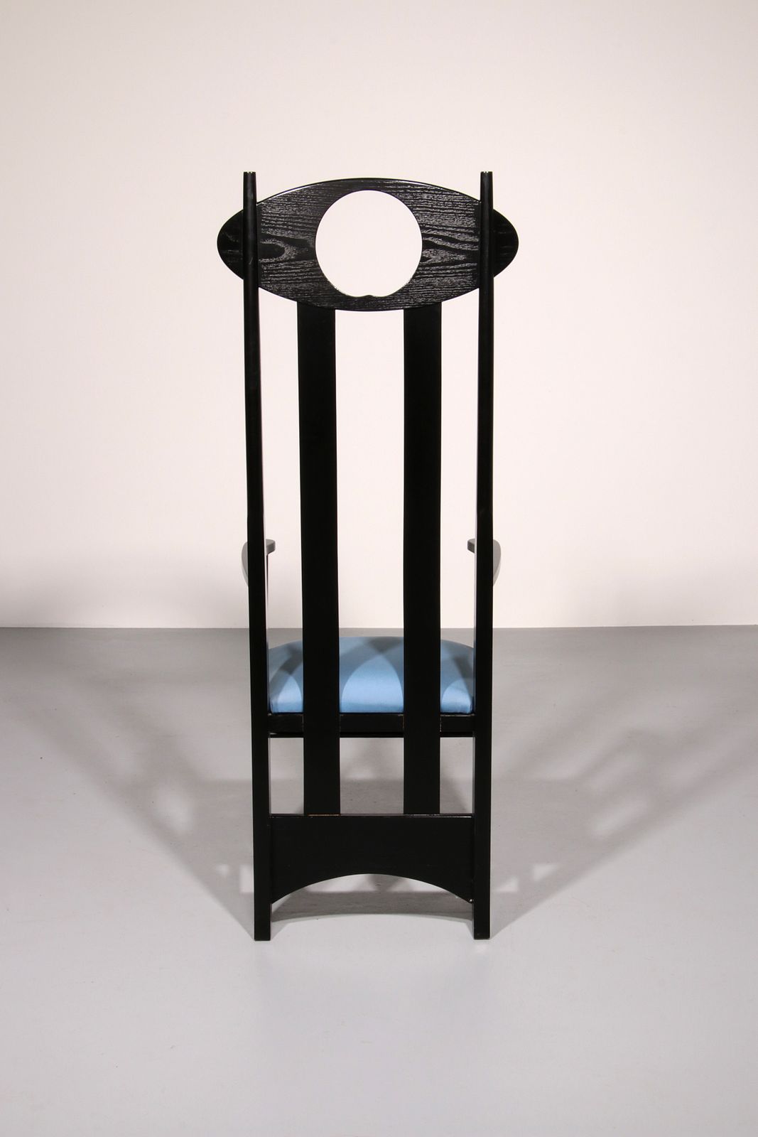 Charles Rennie Mackintosh High Back Chair Italy photo Furniture