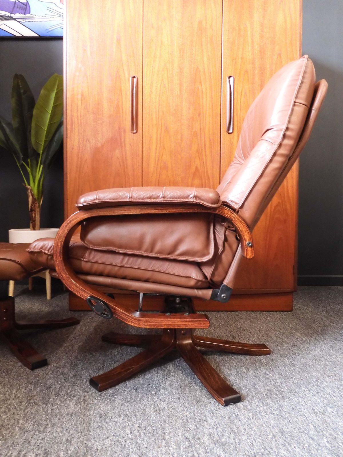 Unico Recliner Armchair And Ottoman In Teak And Leather – Denmark, 1960s/1970s photo vintage