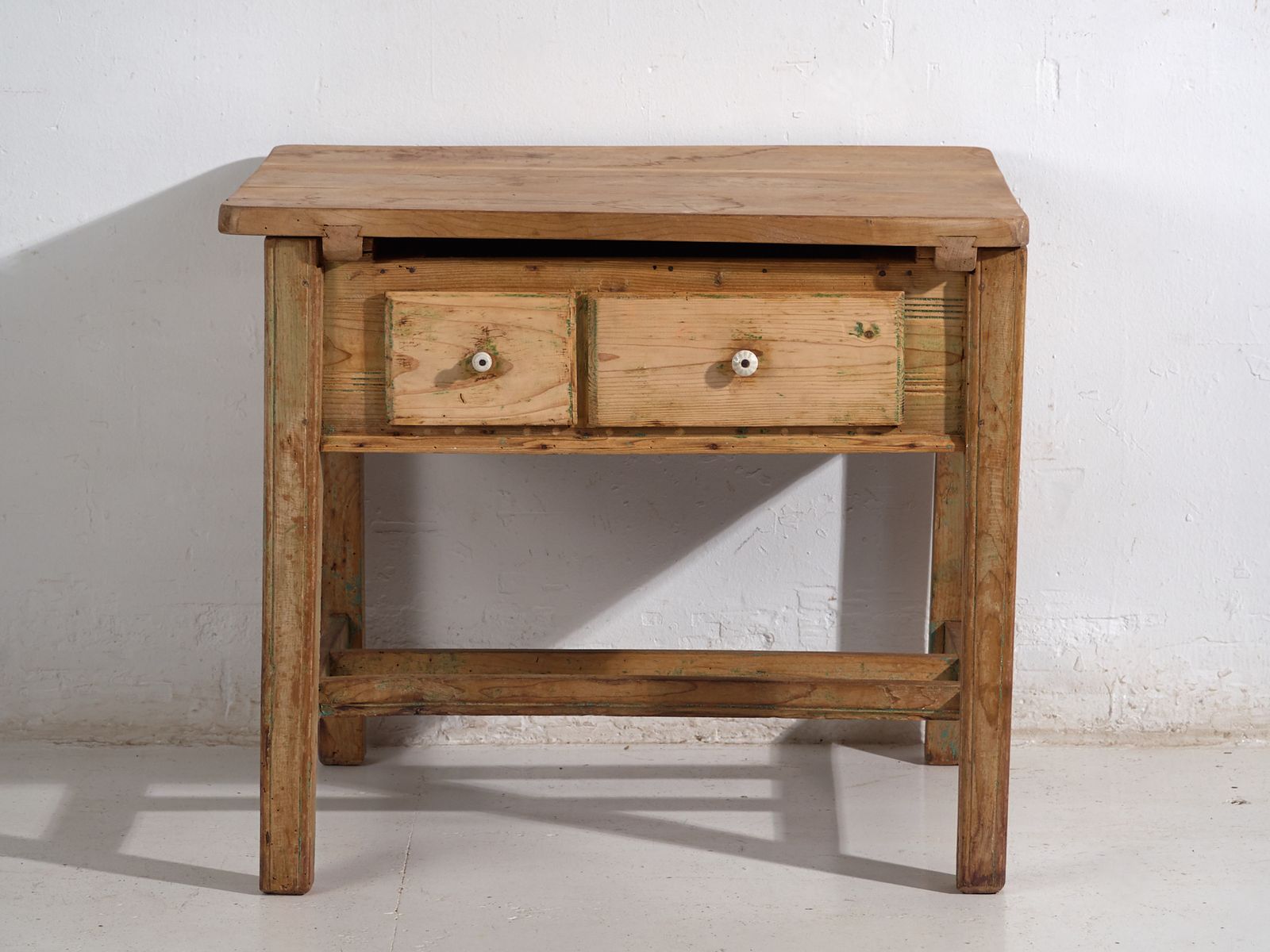 Central European Pine Kitchen Table With Two Drawers – Tyrol, Circa 1910 photo vinterior