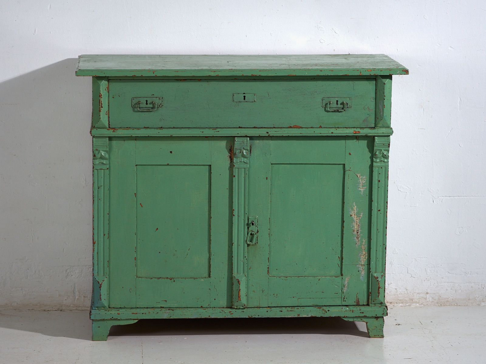 Central European Chest Of Drawers With Original Green Paint – Tyrol, Circa 1890 photo vinterior