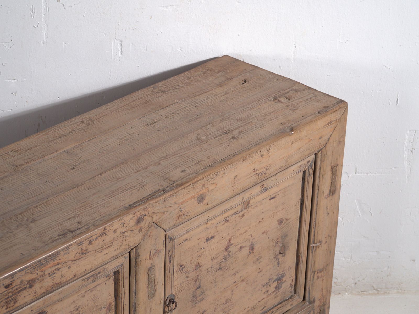 Antique Chinese Sideboard In Elm Wood – Shanxi, Circa 1920 photo furniture