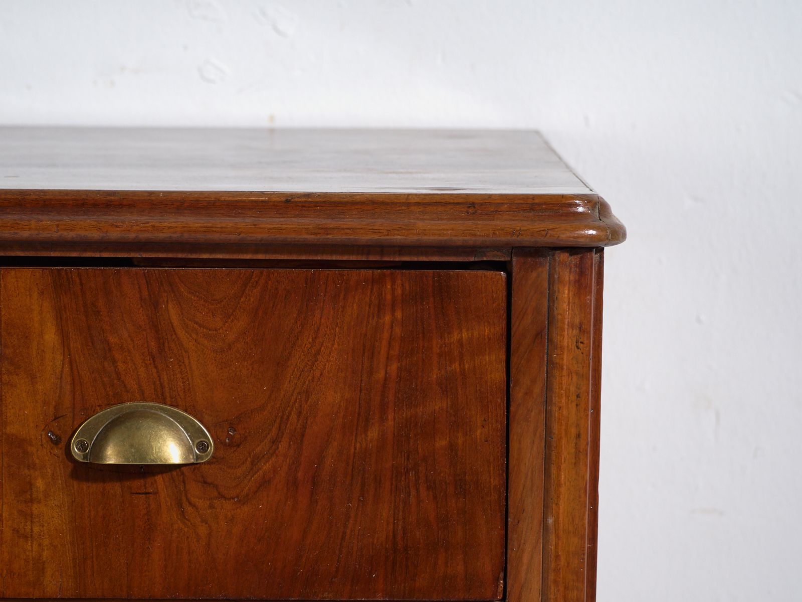 Antique Pine Chest Of Drawers With Four Drawers And Brass Handles – Central Europe, Circa 1900 photo vinterior