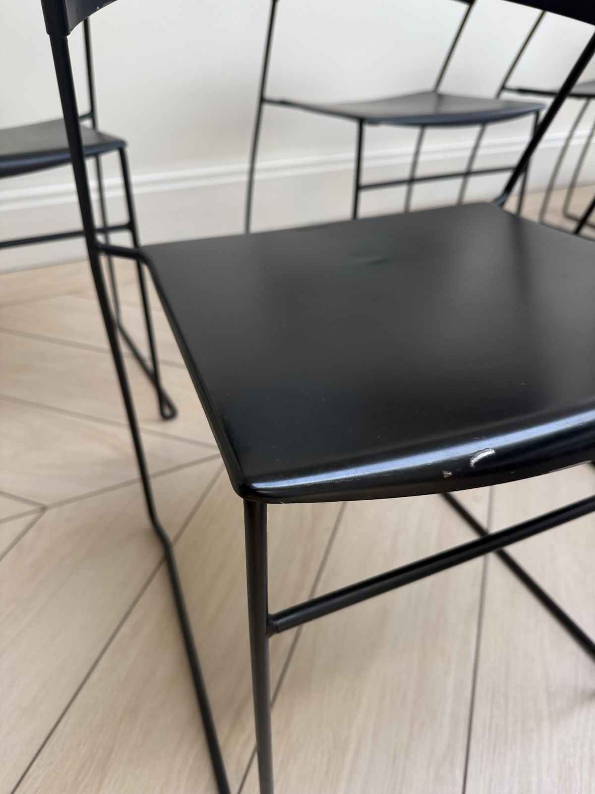 photo furniture Set Of Six Vintage 1980s Steel Juliette Dining Chairs By Hannes Wettstein For Baleri Italia
