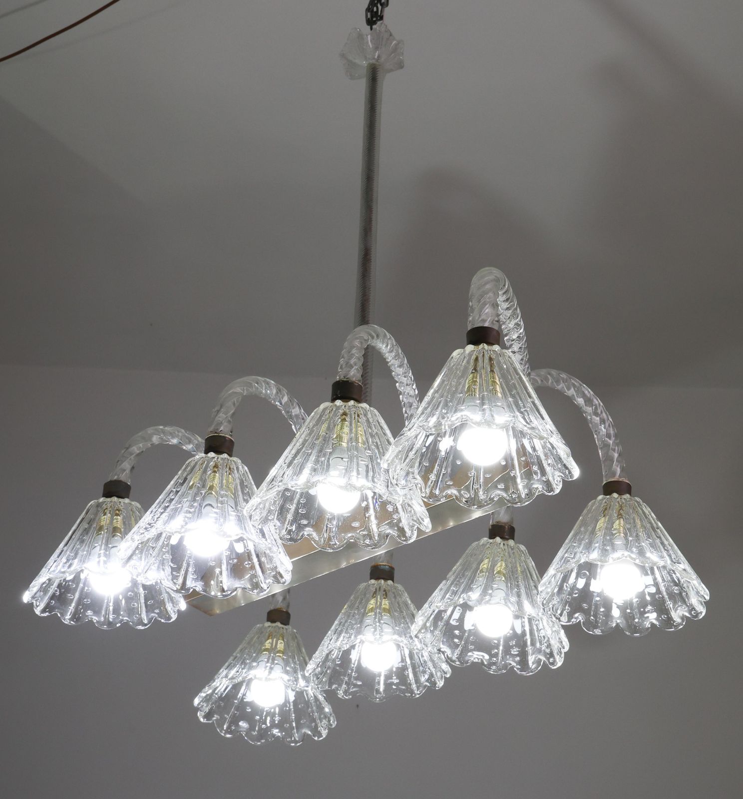 Museal 8 Light Art Decò Barovier E Toso Chandelier, Murano "Bubble" Glass, 1950s photo furniture