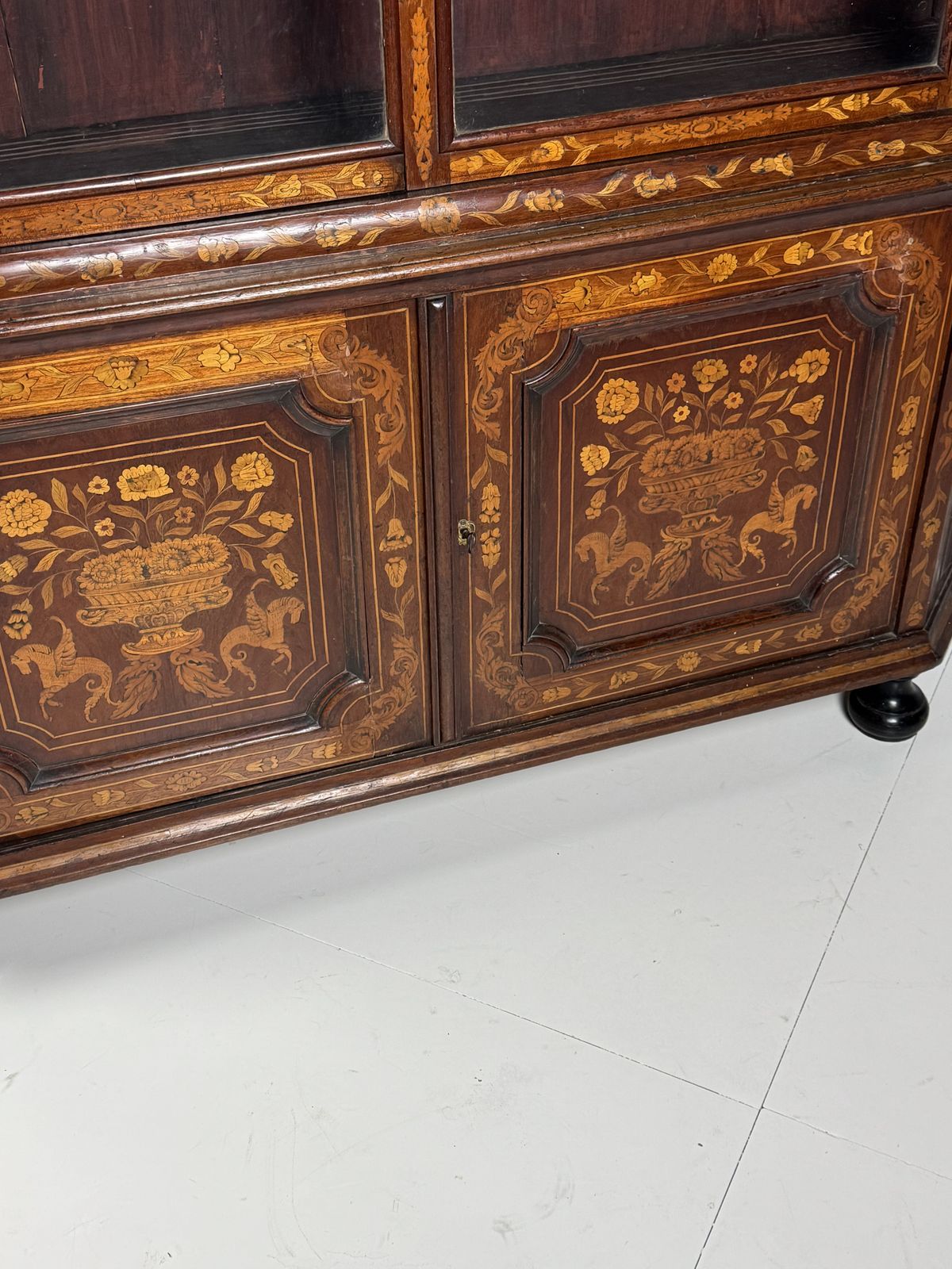 Dutch Marquetry Cabinet 1760 1780 Por photo for sale